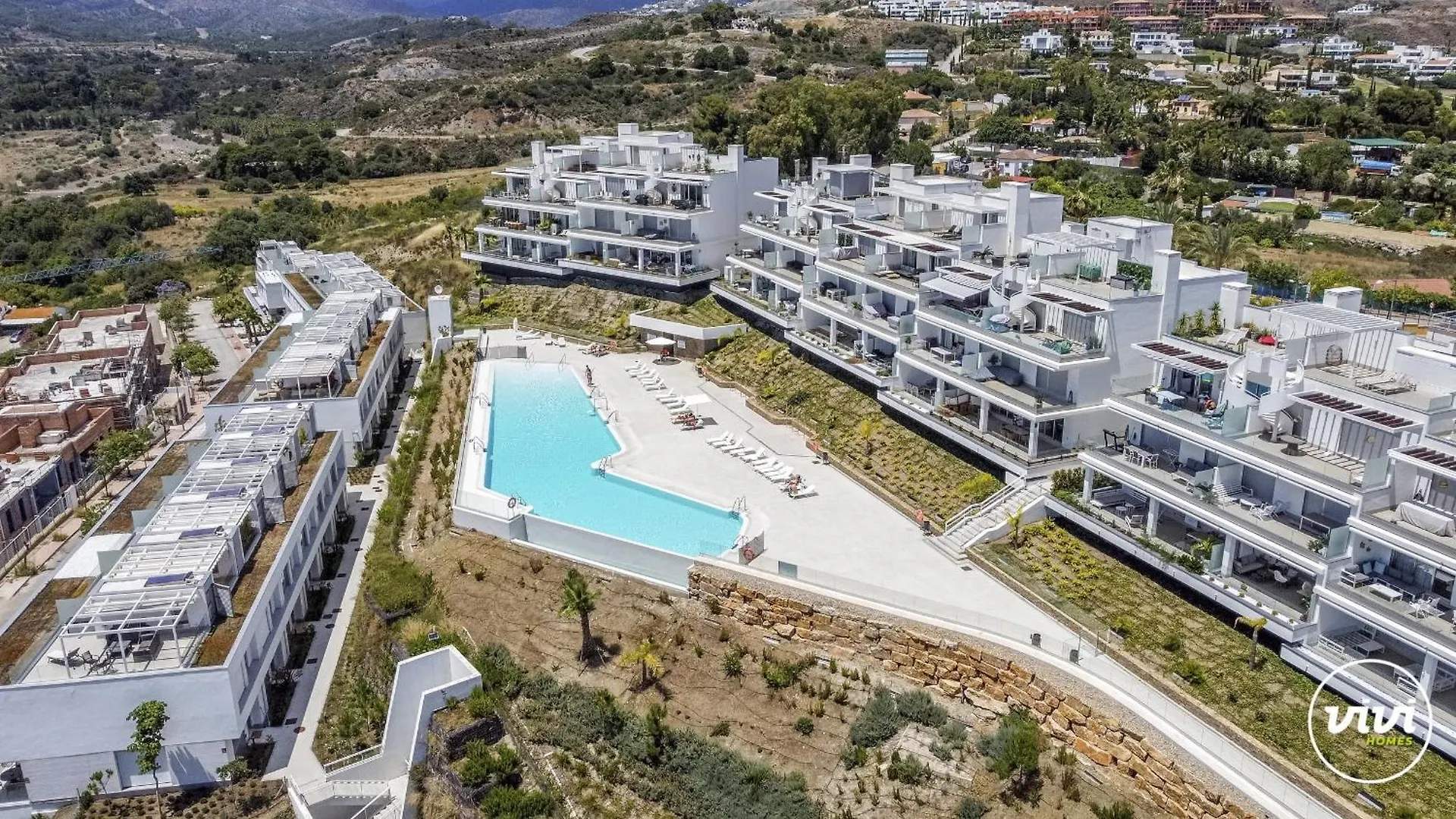Сasa de vacaciones Vivi Homes - Sonrisa Pool, Terrace, Golf & Beach Estepona
