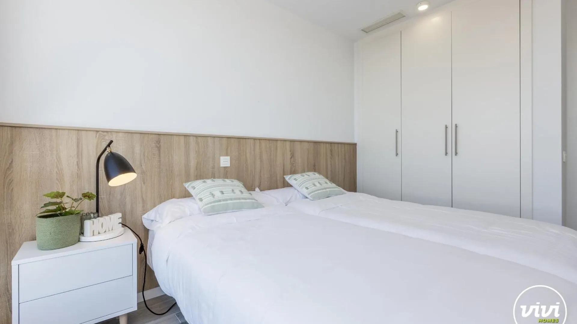 Vivi Homes - Sonrisa Pool, Terrace, Golf & Beach Estepona 0*,  Spain
