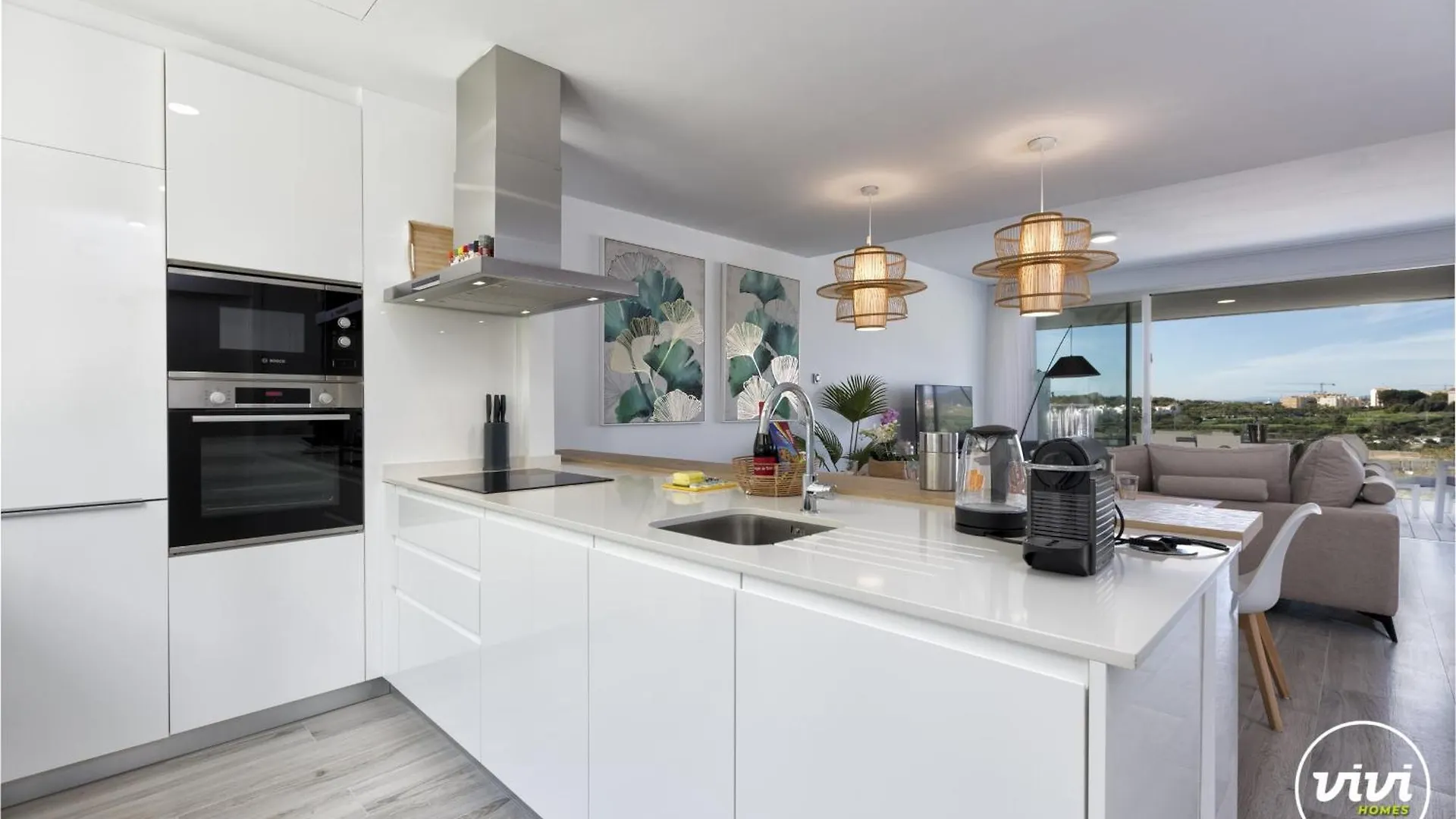 Vivi Homes - Sonrisa Pool, Terrace, Golf & Beach Estepona Holiday home