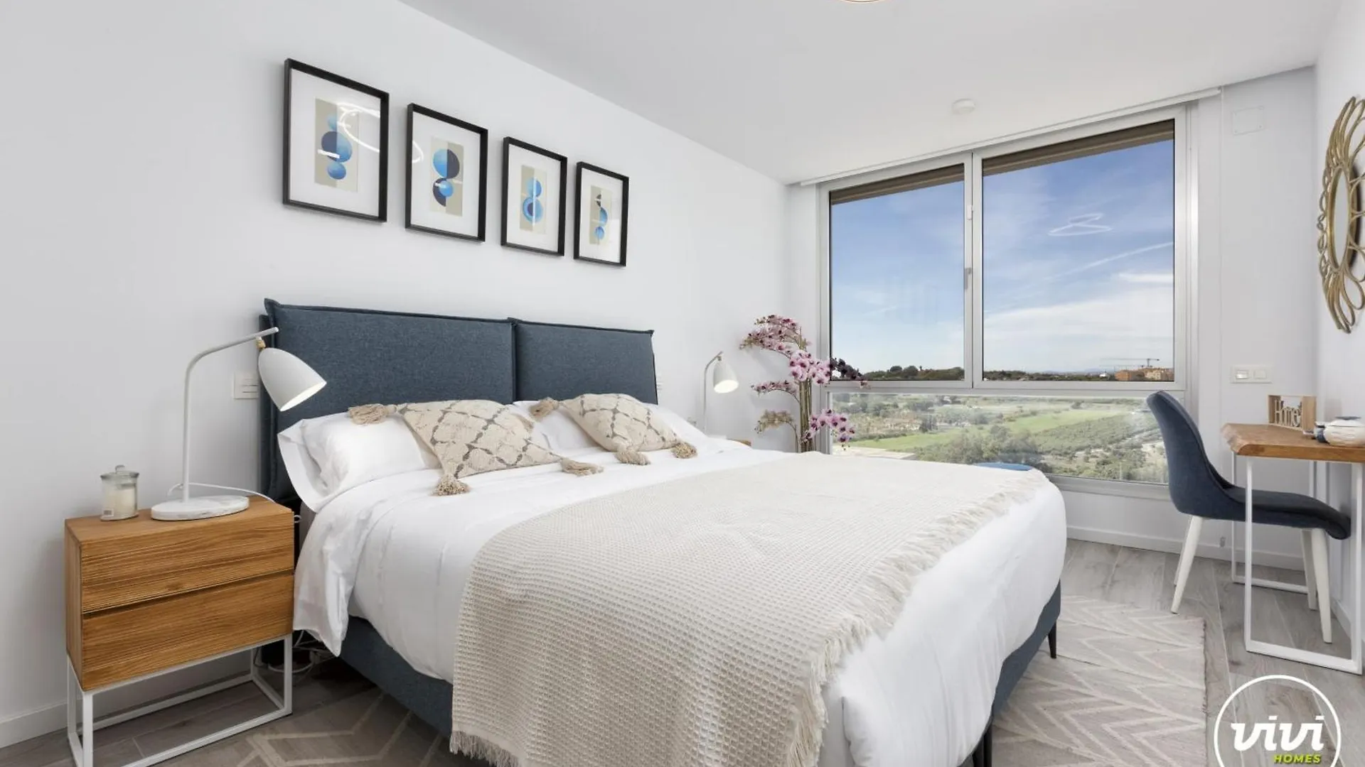 Vivi Homes - Sonrisa Pool, Terrace, Golf & Beach Estepona 0*,  Spain